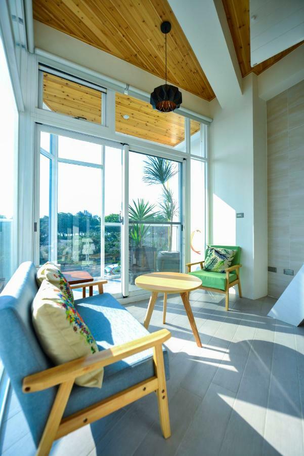 Admiring Island Apartment ไถหนาน ภายนอก รูปภาพ