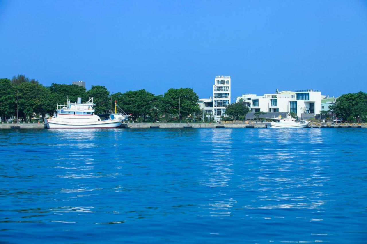 Admiring Island Apartment ไถหนาน ภายนอก รูปภาพ