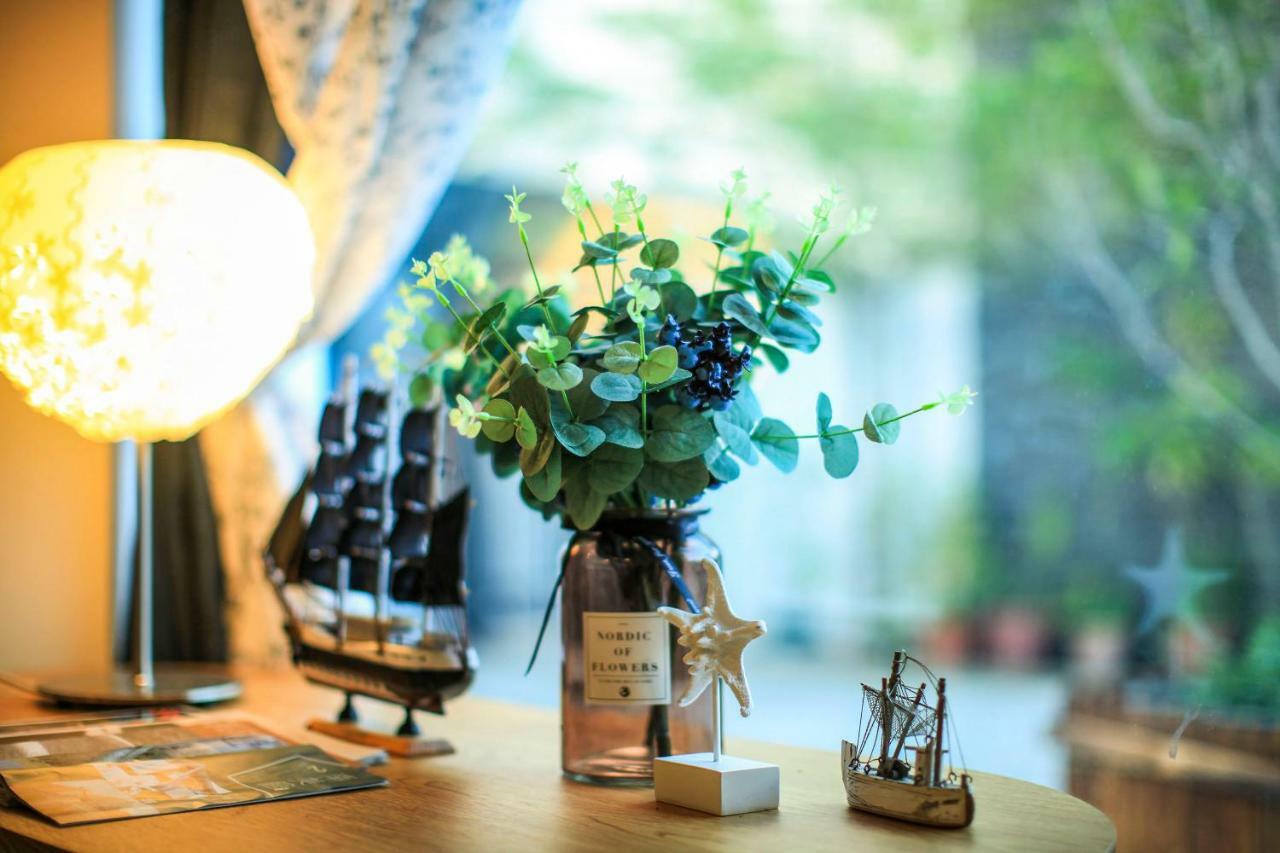Admiring Island Apartment ไถหนาน ภายนอก รูปภาพ